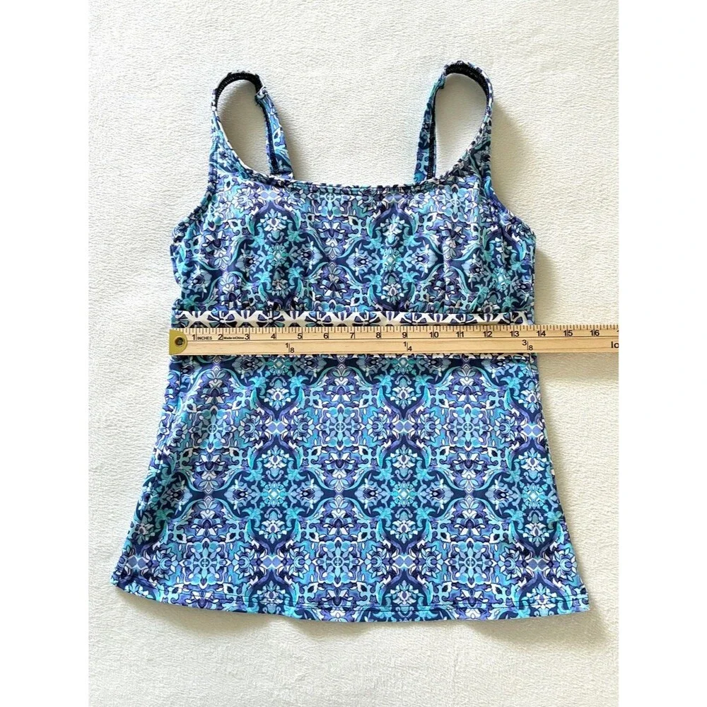 Lands’ End Tankini Top 4 Petite Blue Tile Print Underwire Resort Cruise Wear